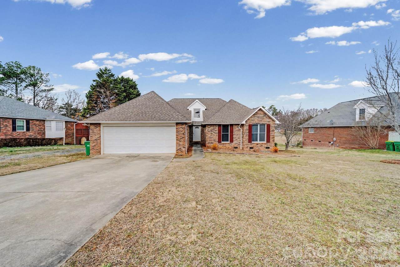 794 Hathcock Glen Drive - Photo 1