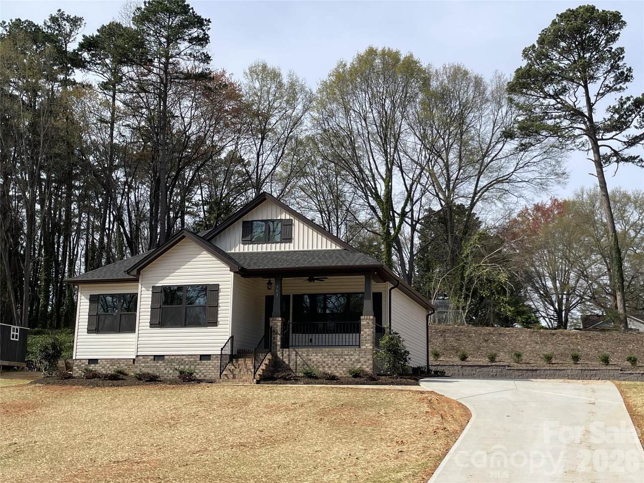 203 Willow Street - Photo 1