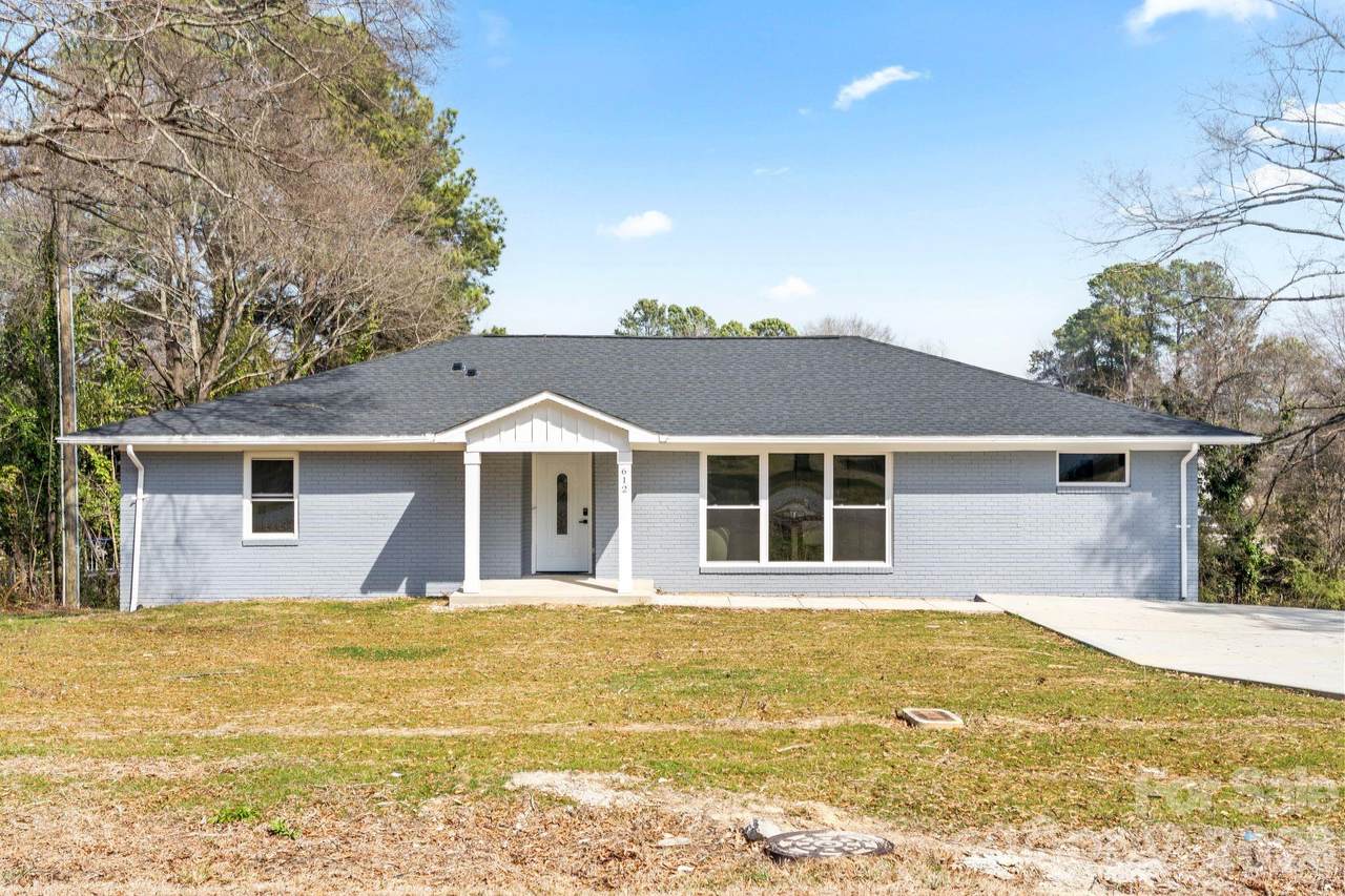 612 Westway Drive - Photo 1