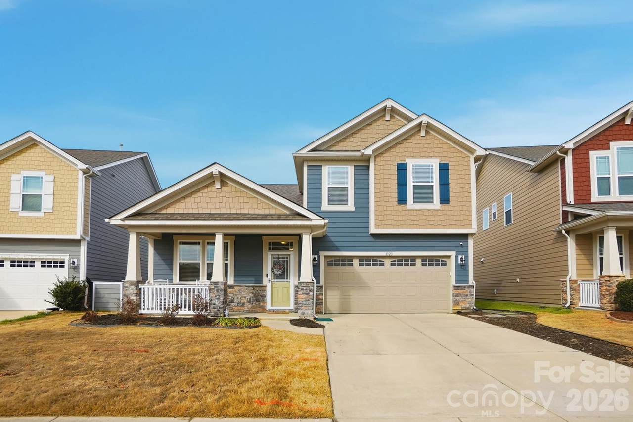 1323 Laggan Lane - Photo 1