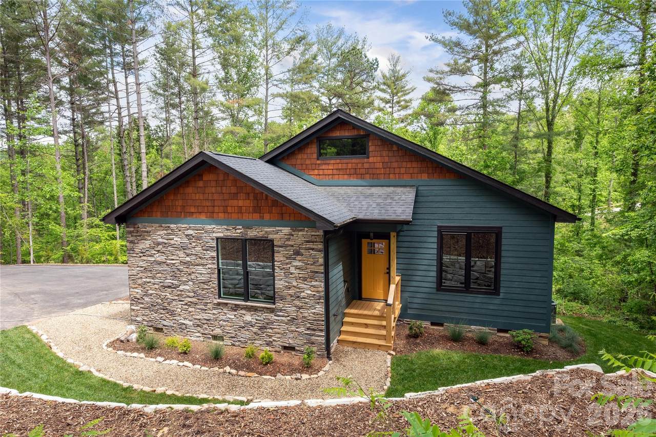 22 Deep Woods Road - Photo 1