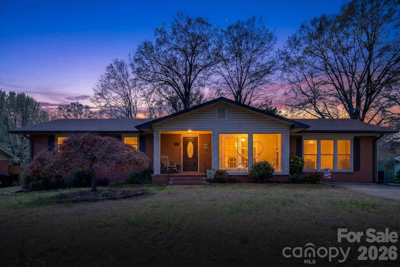 1217 Ebinport Road - Photo 1