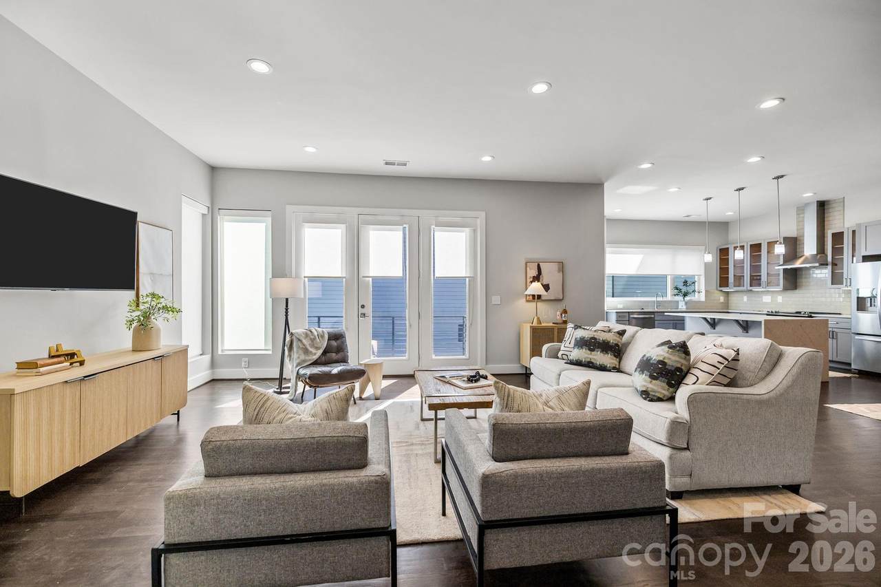 928 Westbrook Drive - Photo 1