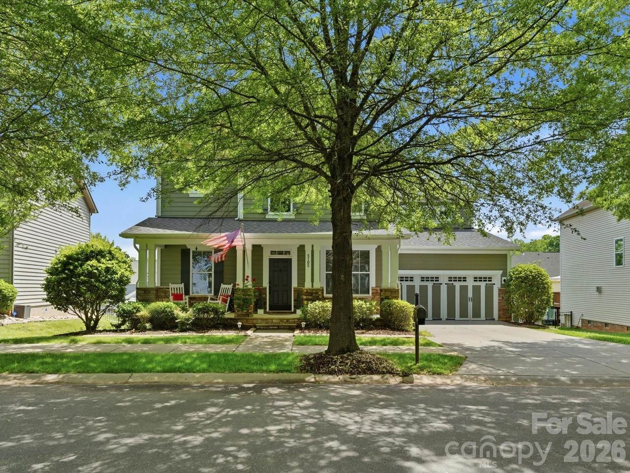 5105 Saint Clair Street - Photo 1