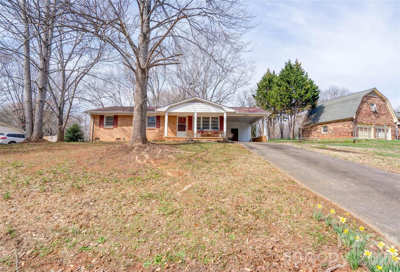 3014 Arnold Drive - Photo 1