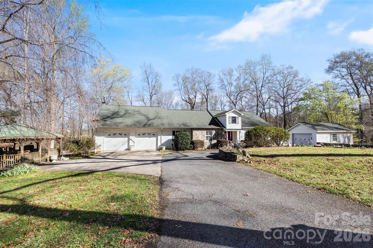 188 Oak Forest Circle - Photo 1