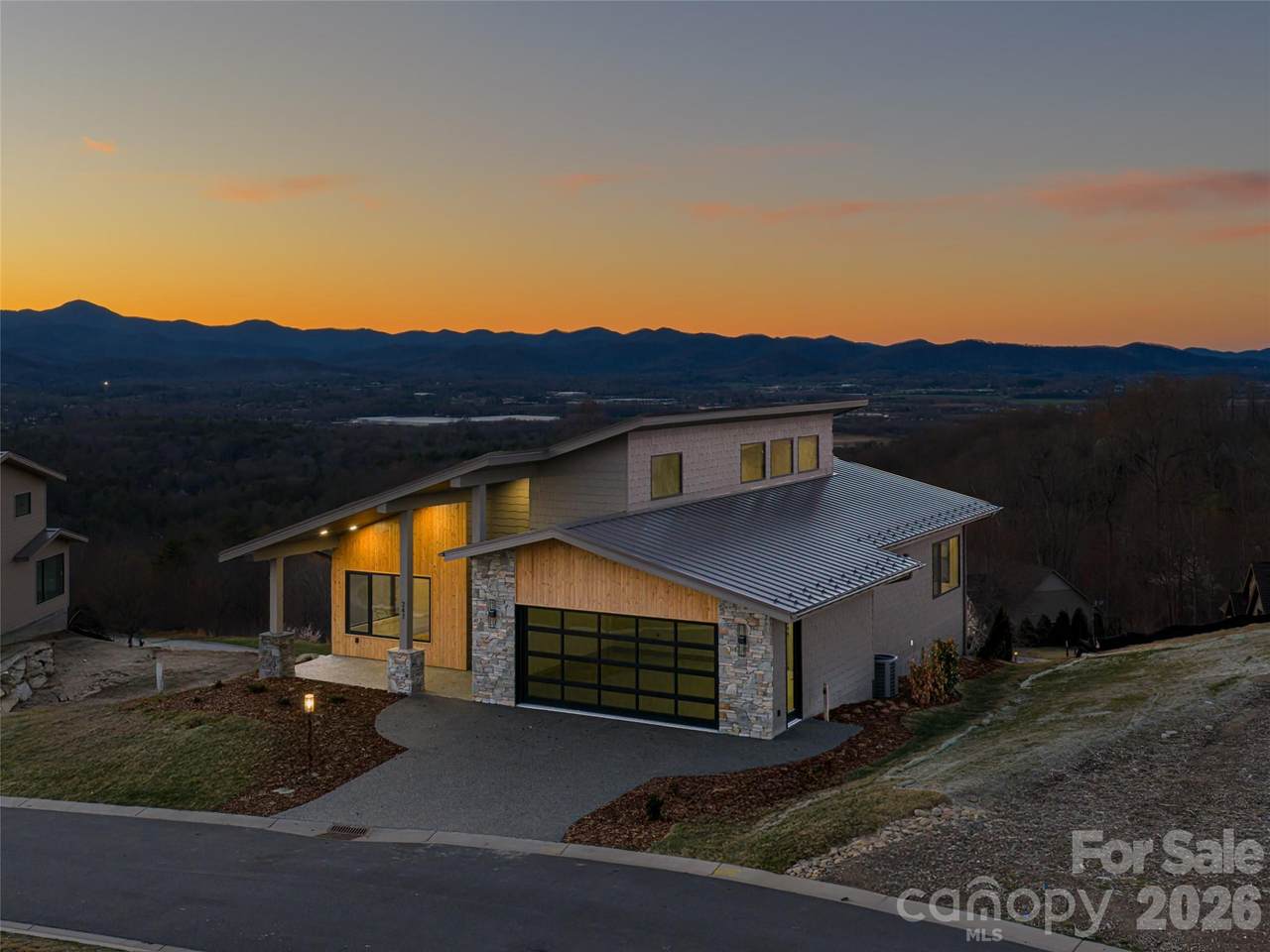 247 Coachman Drive - Photo 1