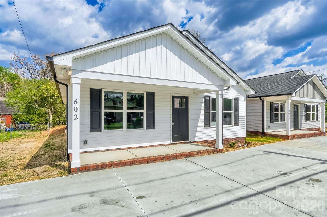 602 Bethpage Road - Photo 1