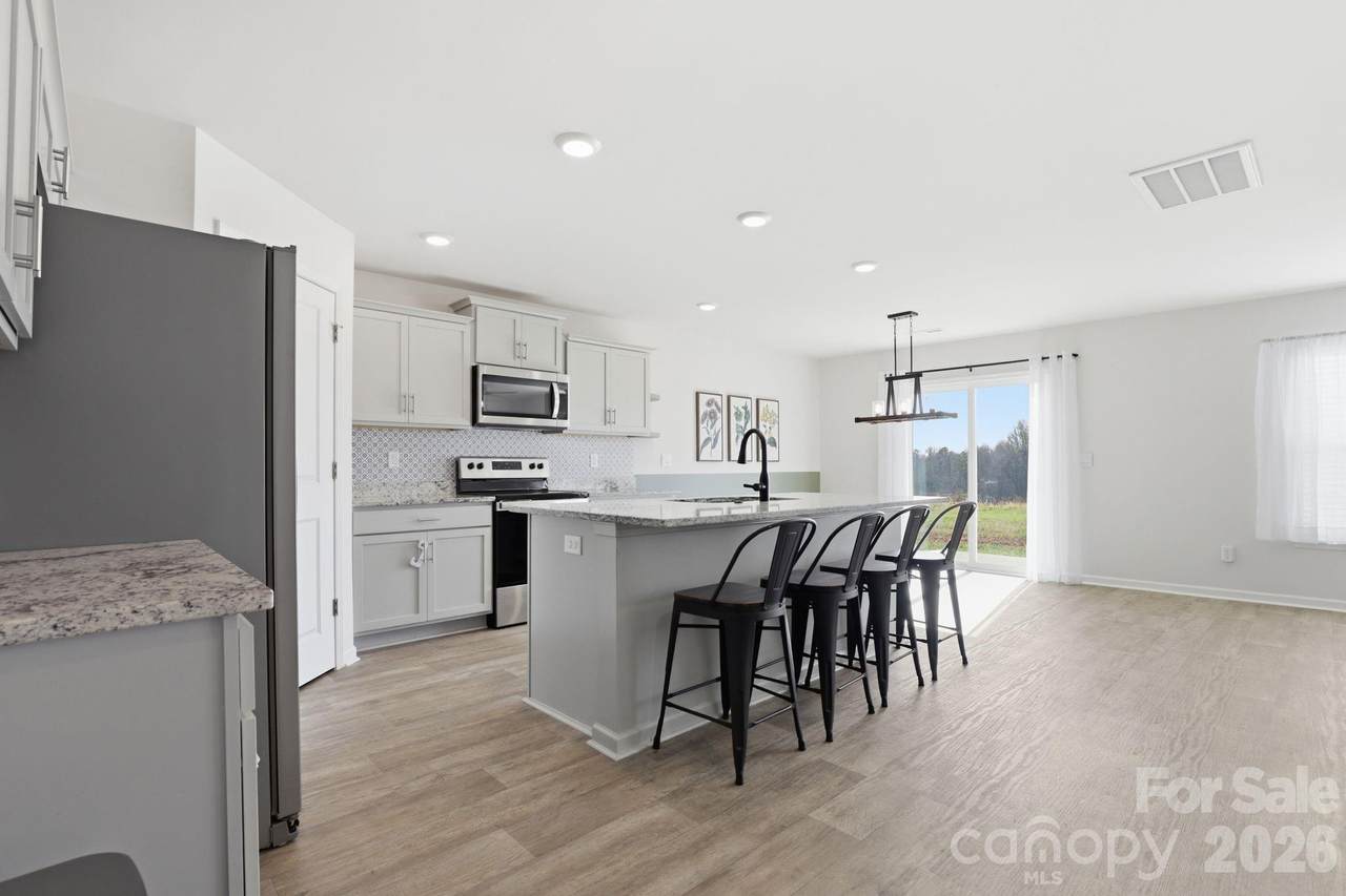 221 Culloden Drive - Photo 1