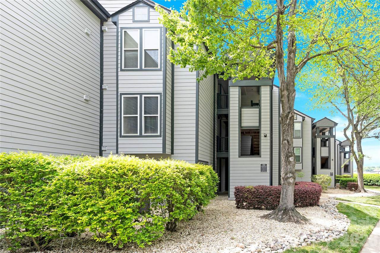 18857 Vineyard Point Lane - Photo 1