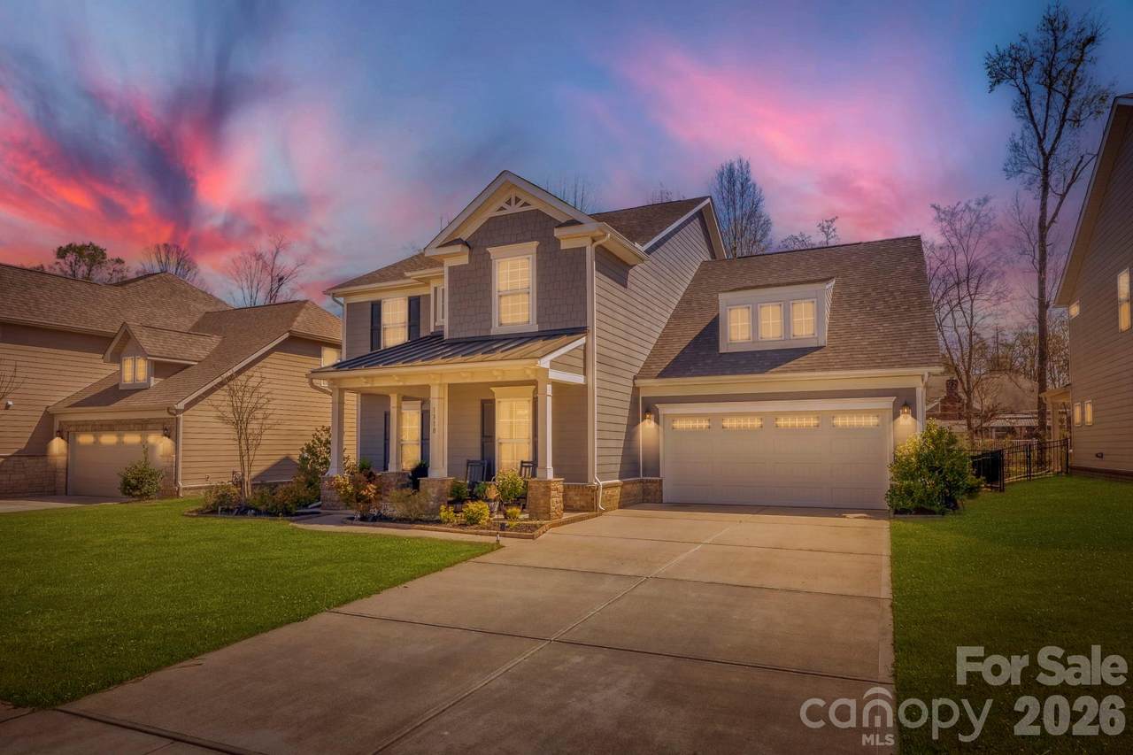 1318 Poppy Way - Photo 1