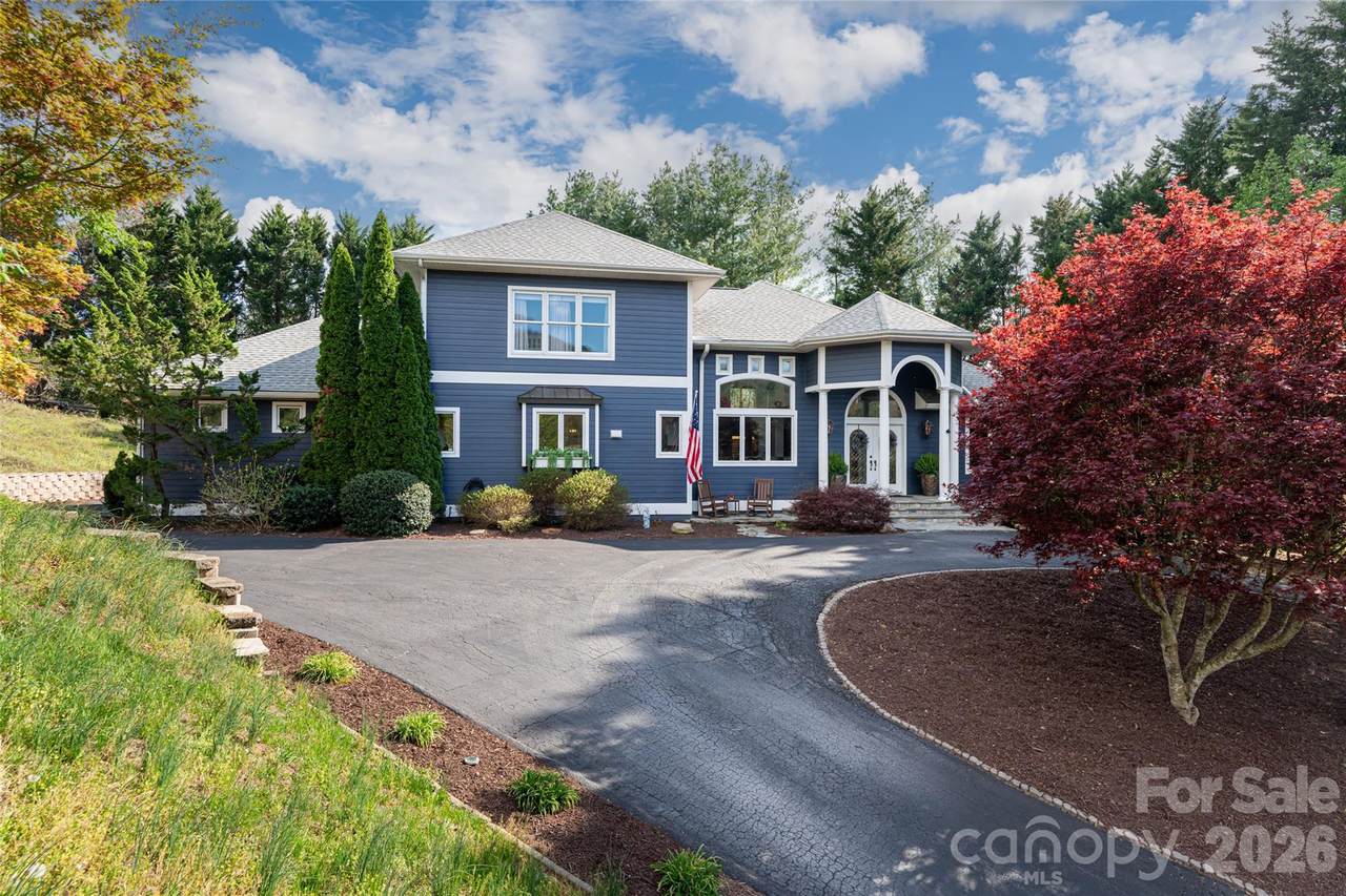 6 Oxford Court - Photo 1