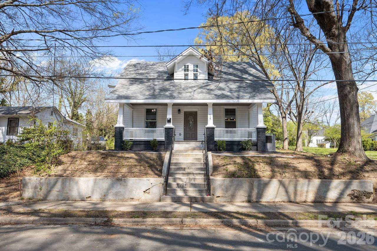 414 Sharpe Street - Photo 1