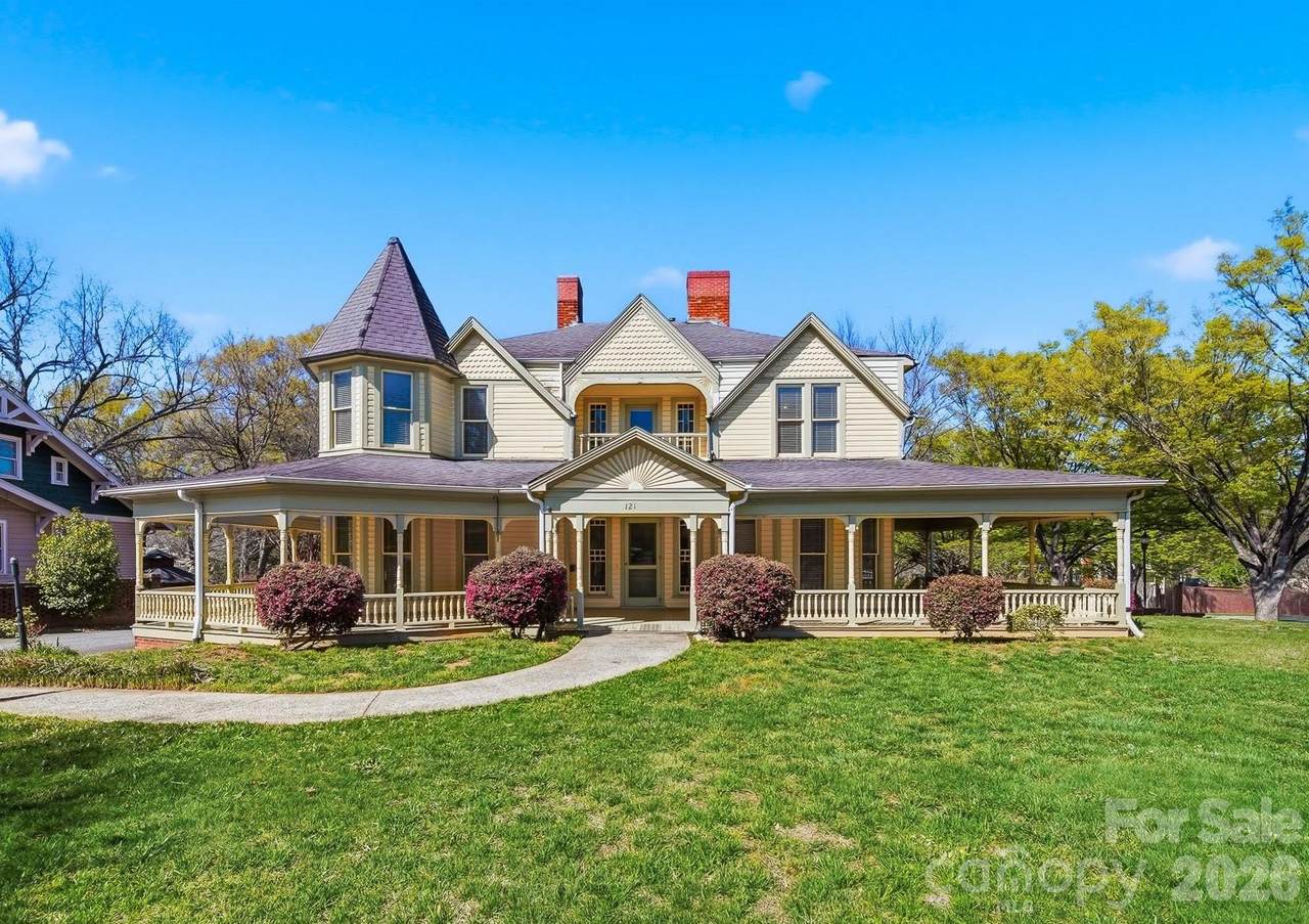 121 5th Avenue - Photo 1