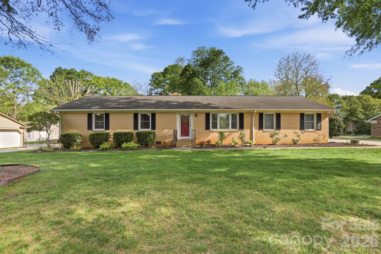 8325 Fallsdale Drive - Photo 1