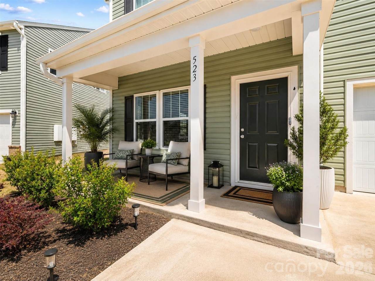 523 Willamette Drive - Photo 1