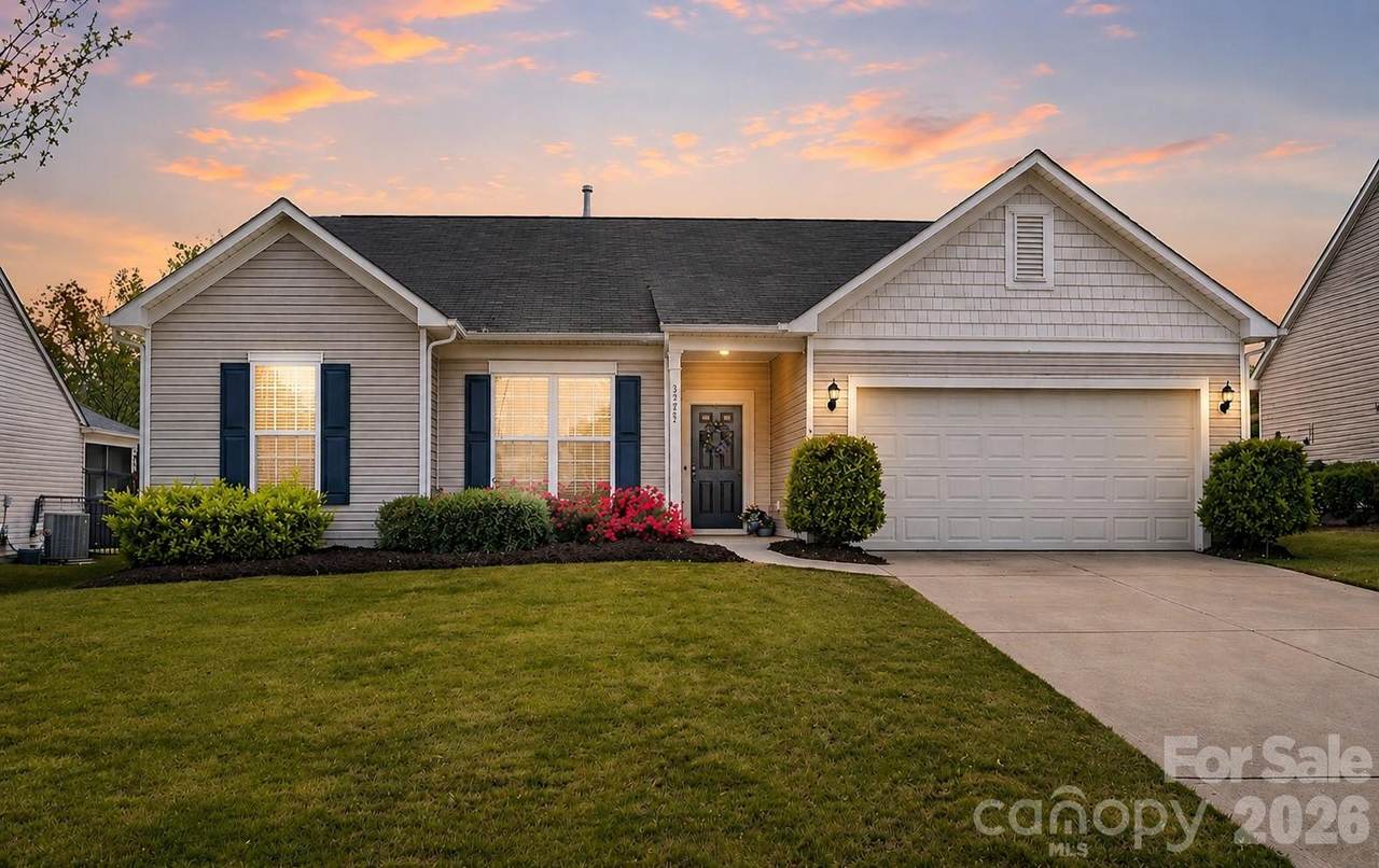 3995 Kestrel Lane - Photo 1