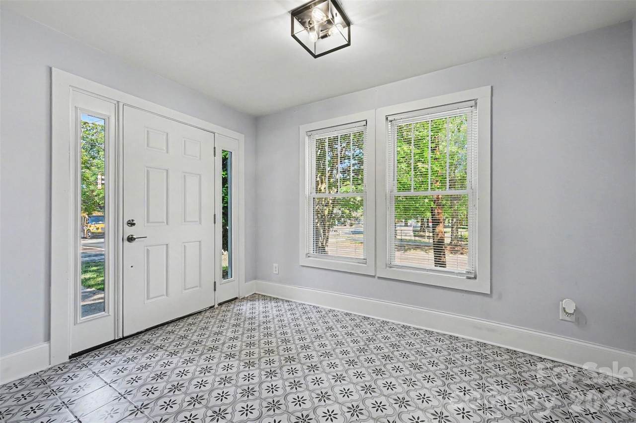 https://bt-photos.global.ssl.fastly.net/cmls/1280_boomver_2_4367359-1.jpg