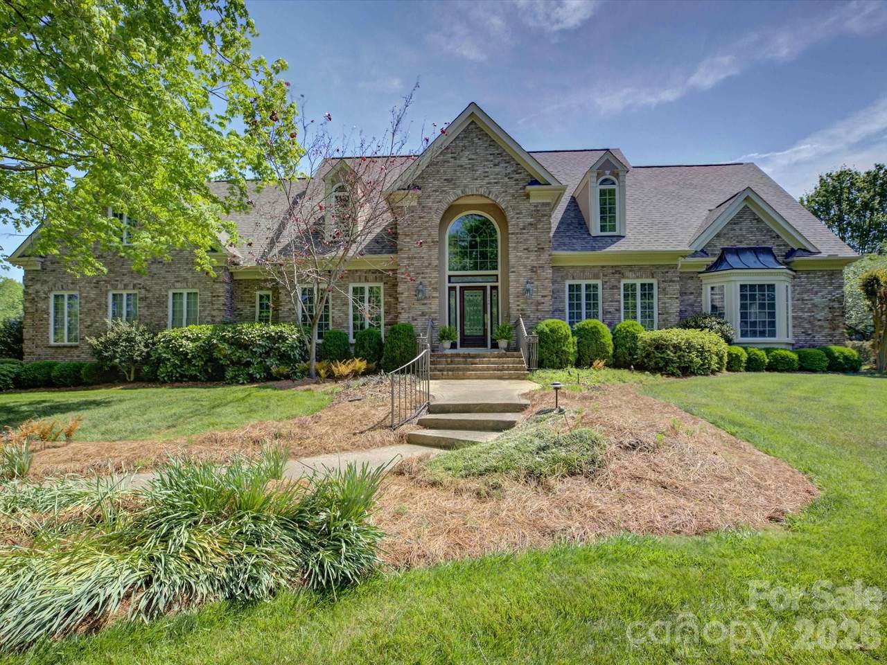2980 Robinwood Road - Photo 1