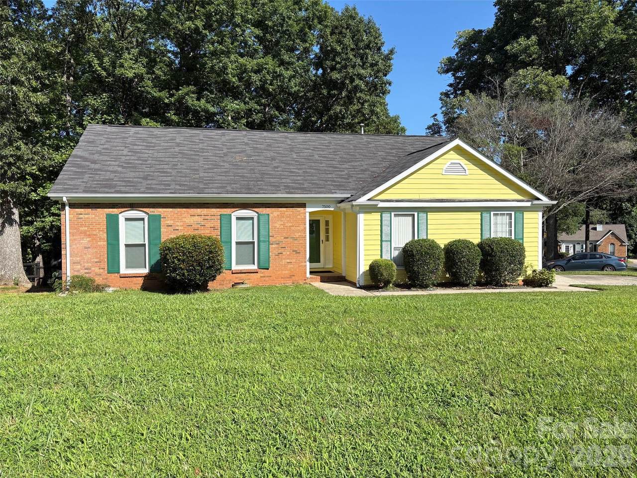 7500 Swedish Ivy Lane - Photo 1