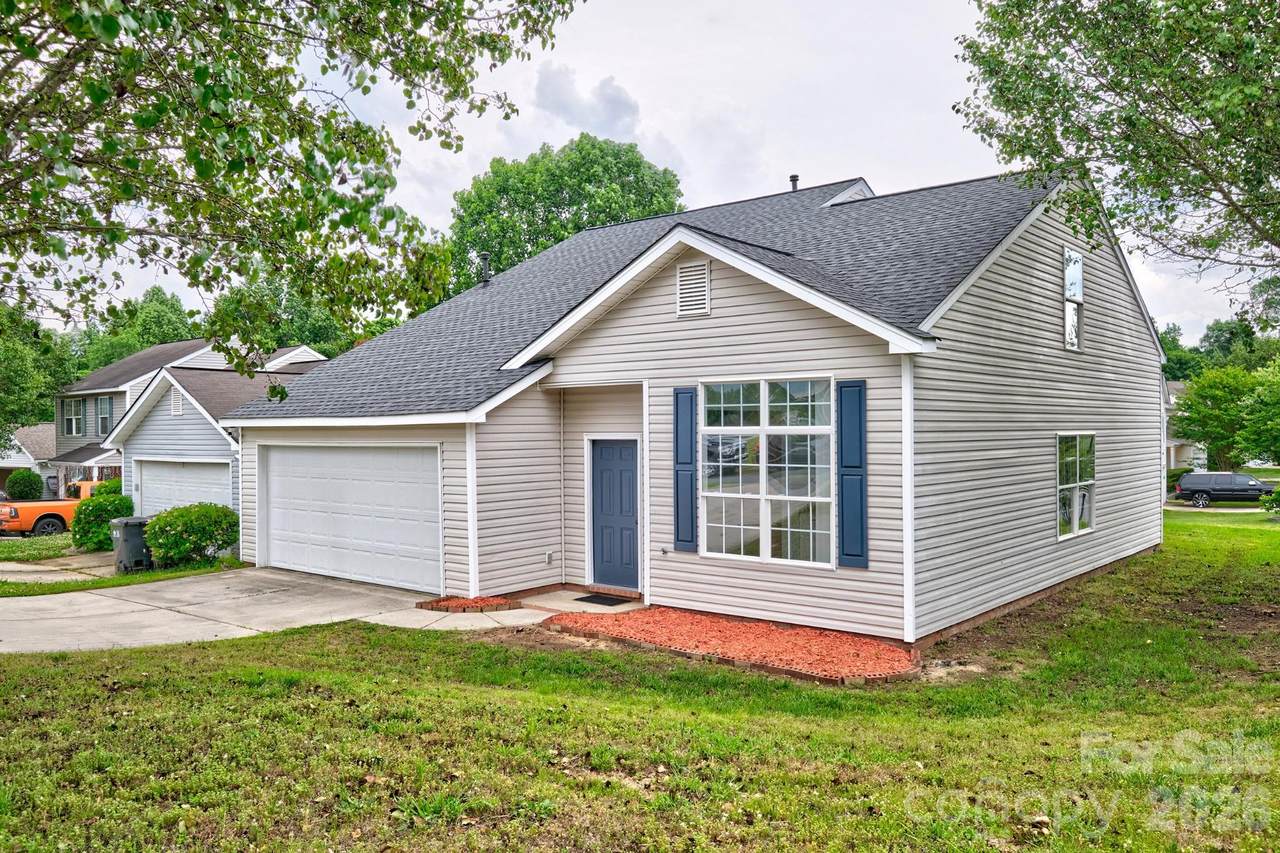 1938 Sunset Village Drive - Photo 1