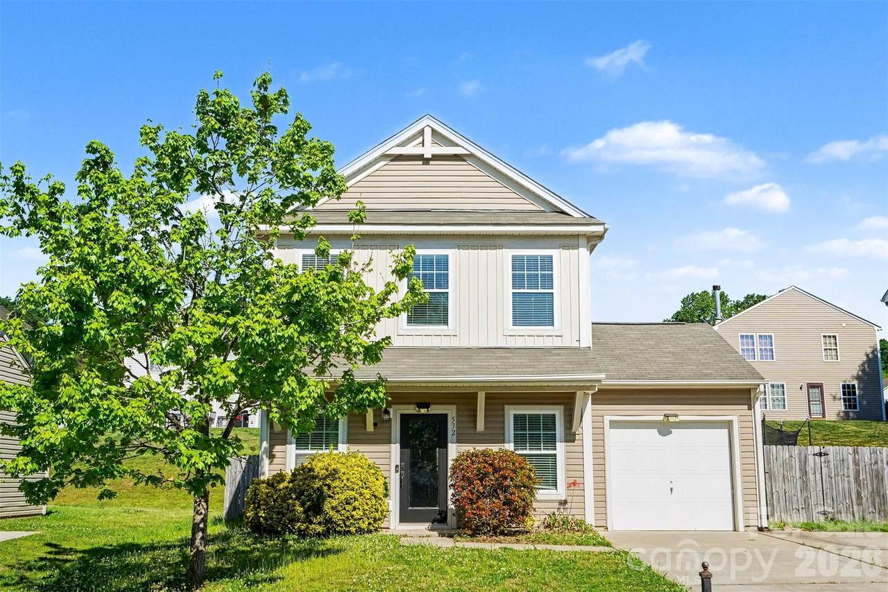 532 Sansberry Drive - Photo 1