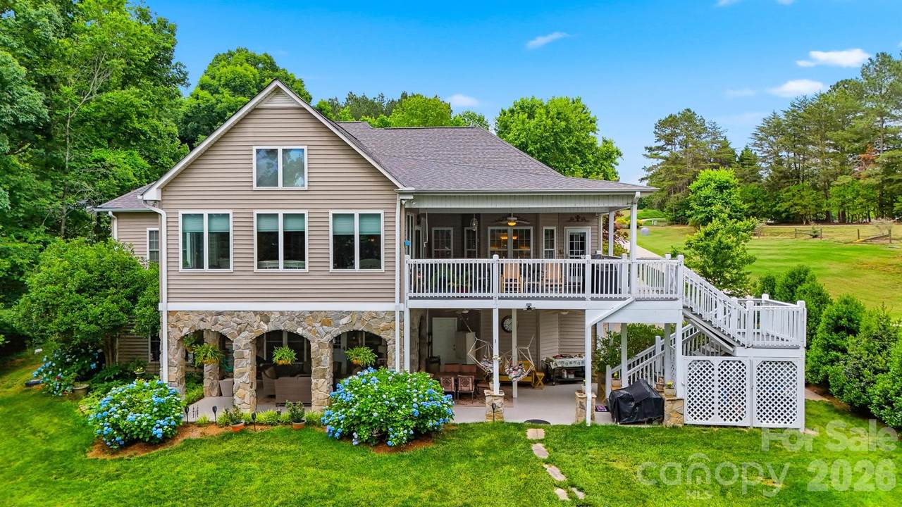 226 Riverwalk Road - Photo 1