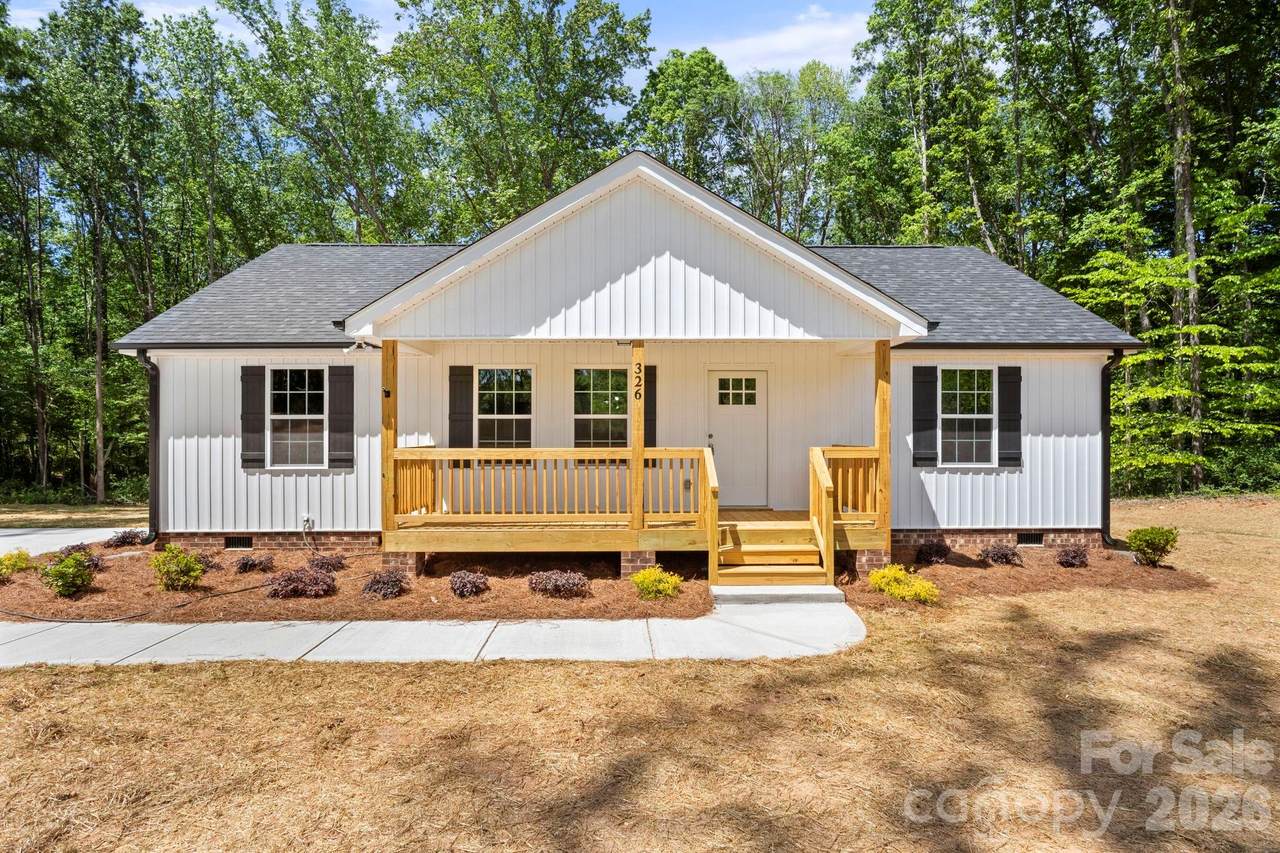 326 Sharon Road - Photo 1