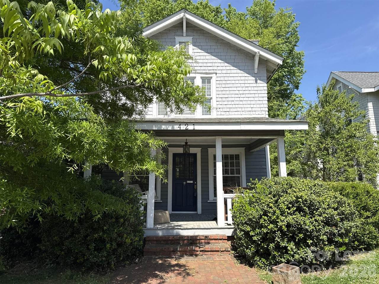 421 Hawthorne Lane - Photo 1