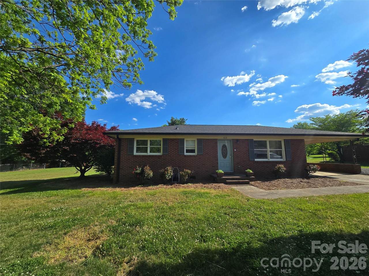 513 Sides Street - Photo 1