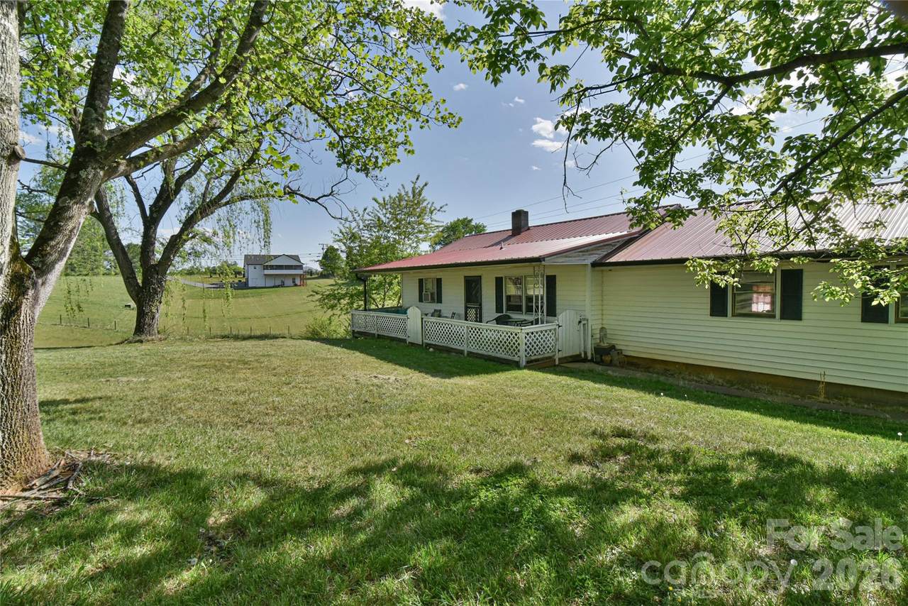 16 Rocking Chair Lane - Photo 1