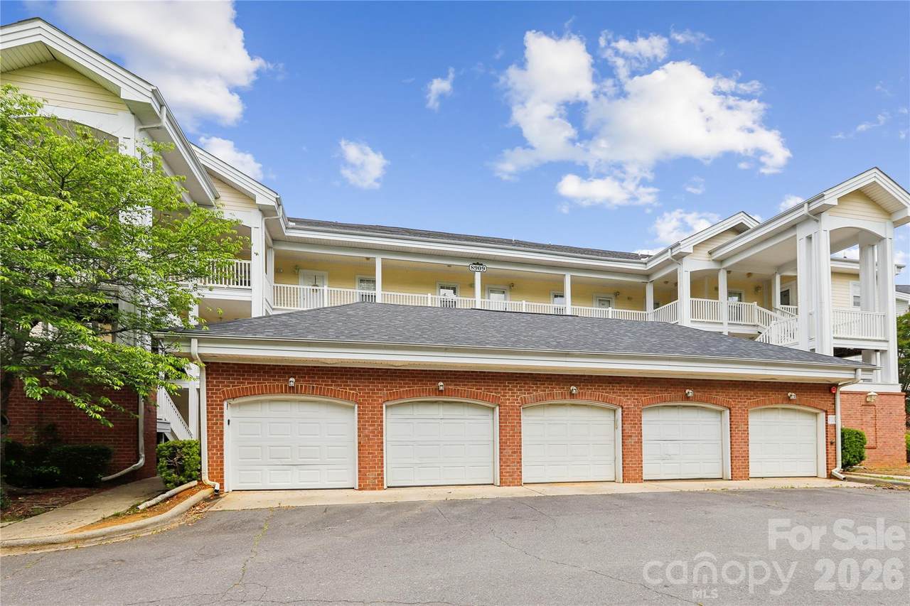 8923 Meadow Vista Road - Photo 1