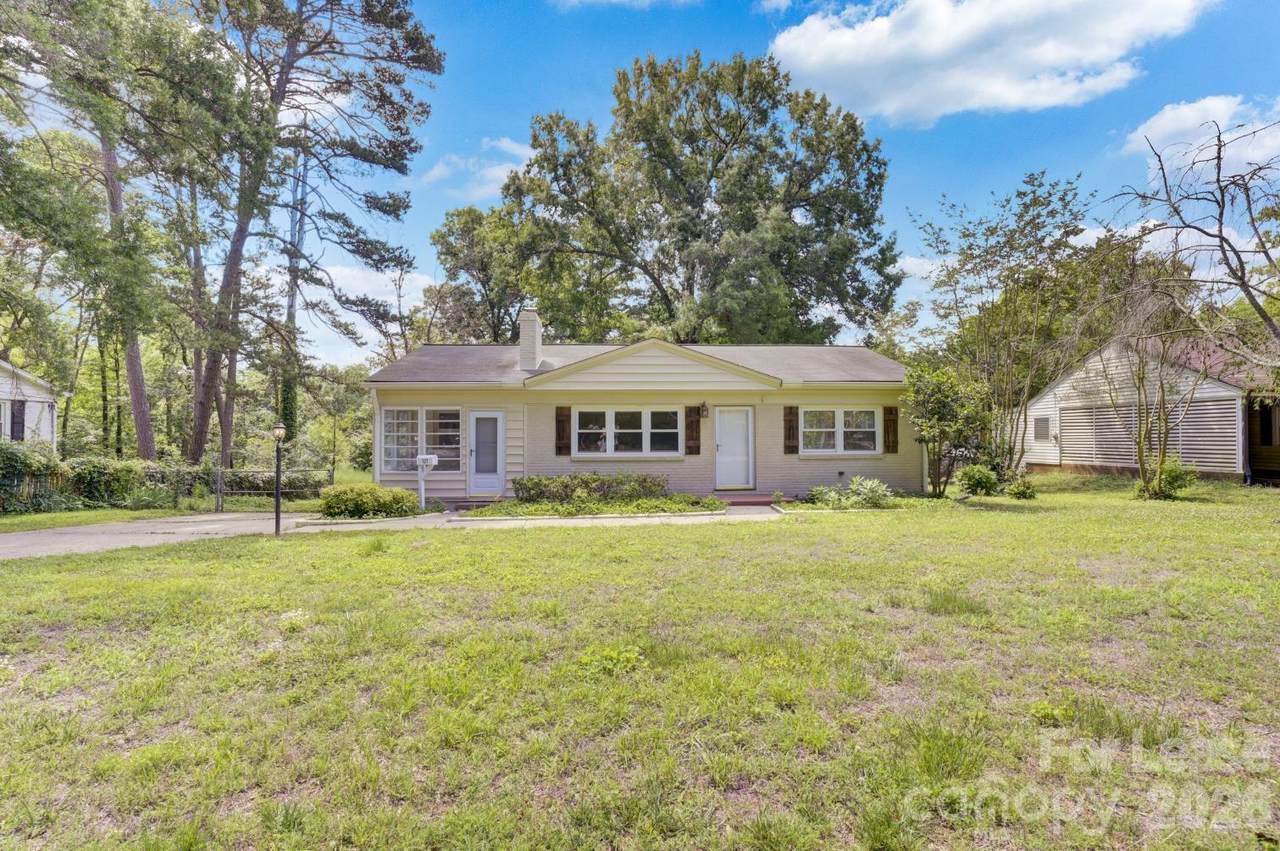 121 Marshdale Avenue - Photo 1