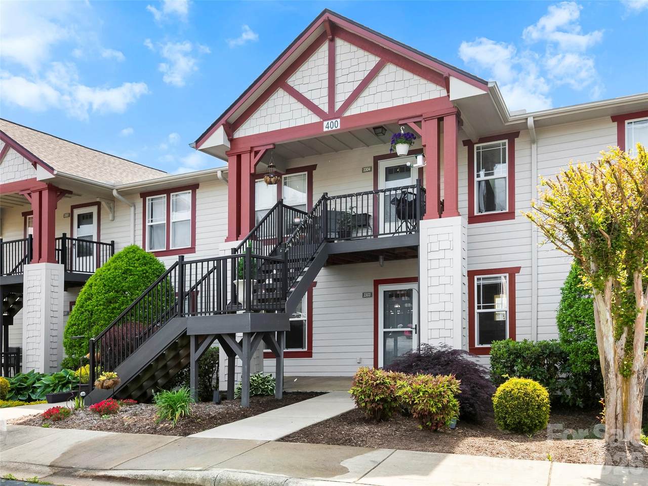 2303 Deermouse Way - Photo 1