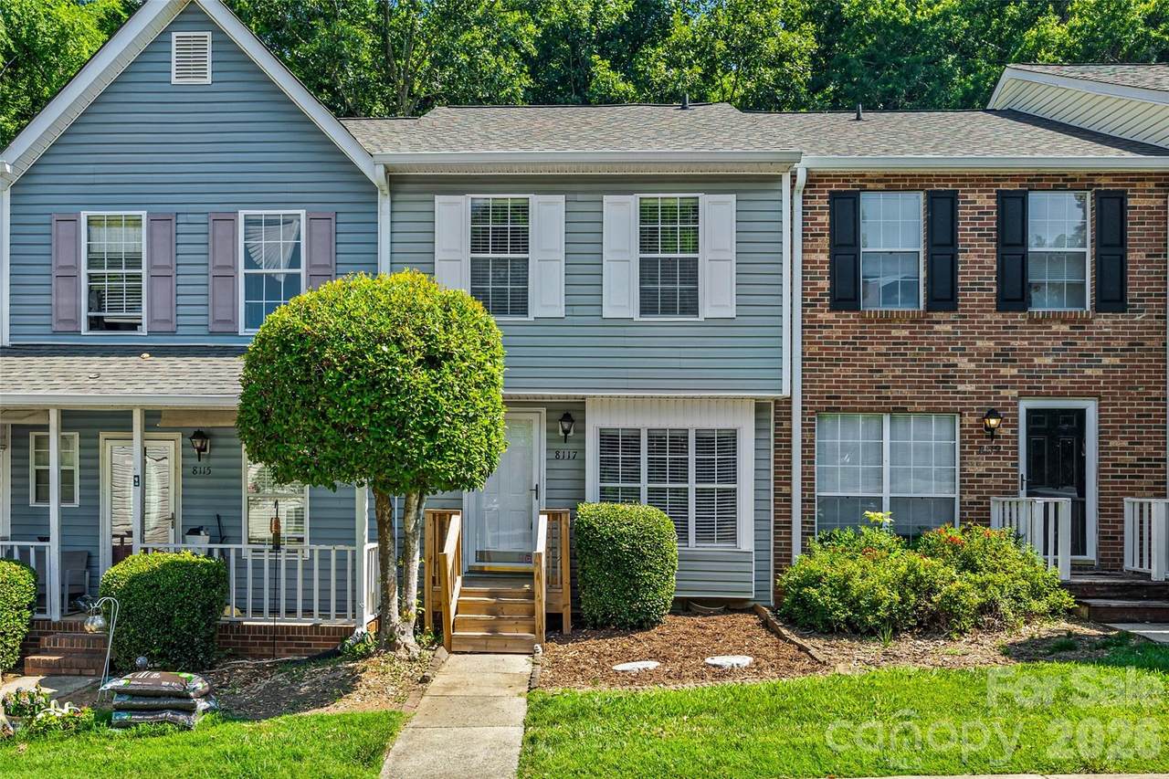 8117 Circle Tree Lane - Photo 1