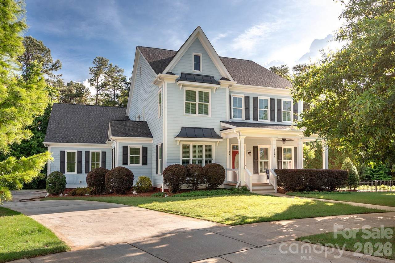 5752 Morris Hunt Drive - Photo 1