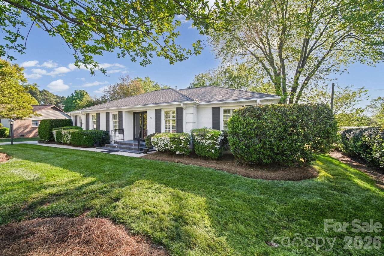 13539 Four Oaks Lane - Photo 1