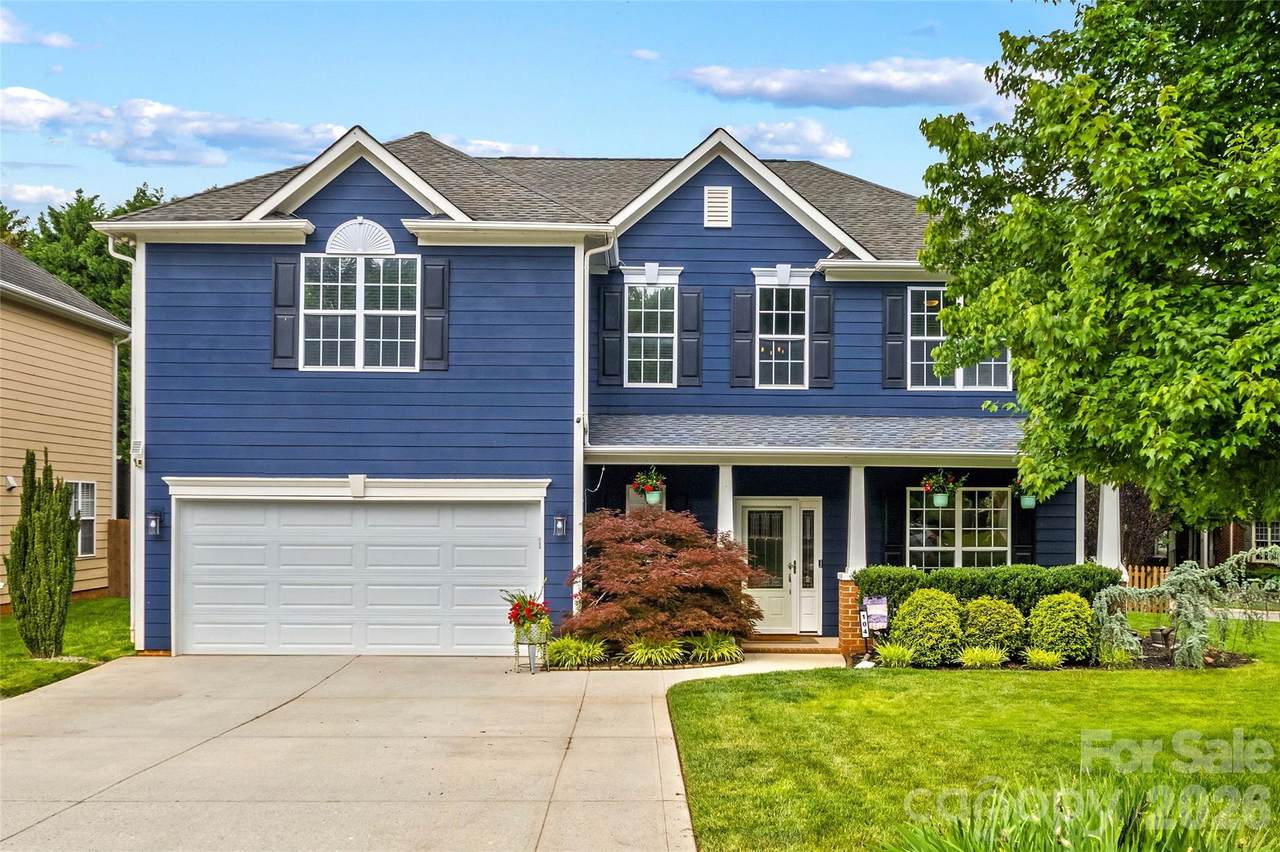104 Middleton Place - Photo 1