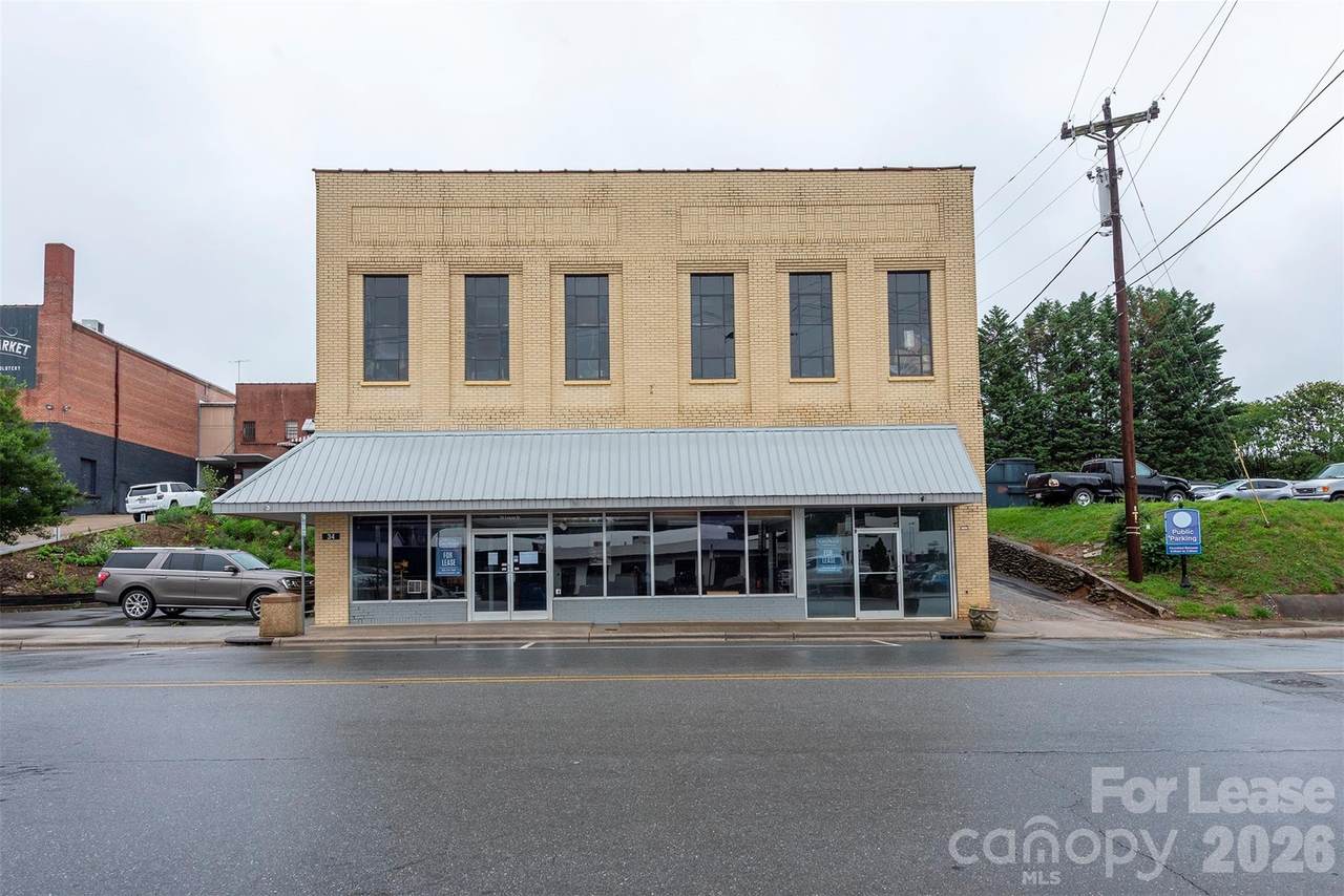 34 Logan Street - Photo 1