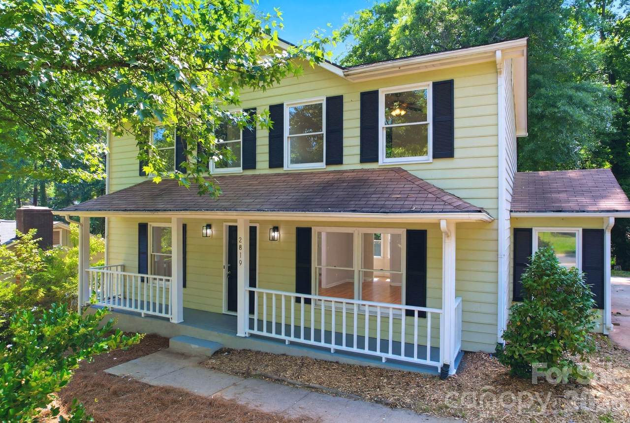 2819 Royal Ridge Lane - Photo 1