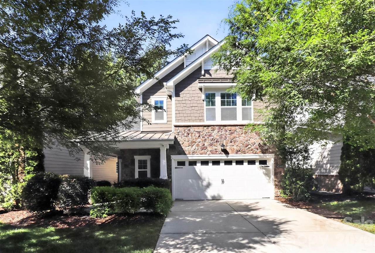 4540 Blackmuir Wood Circle - Photo 1