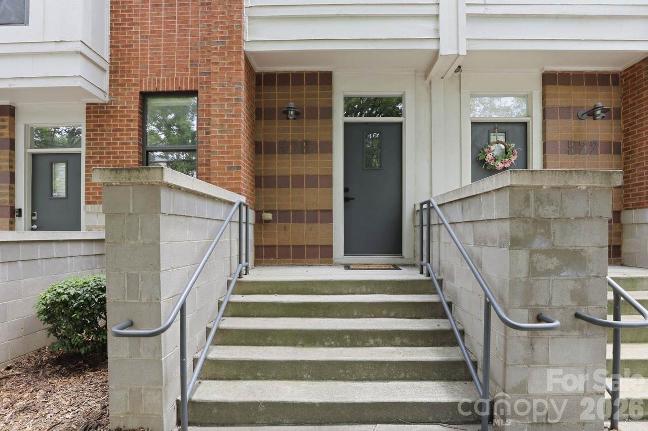 526 N Mcdowell Street - Photo 1