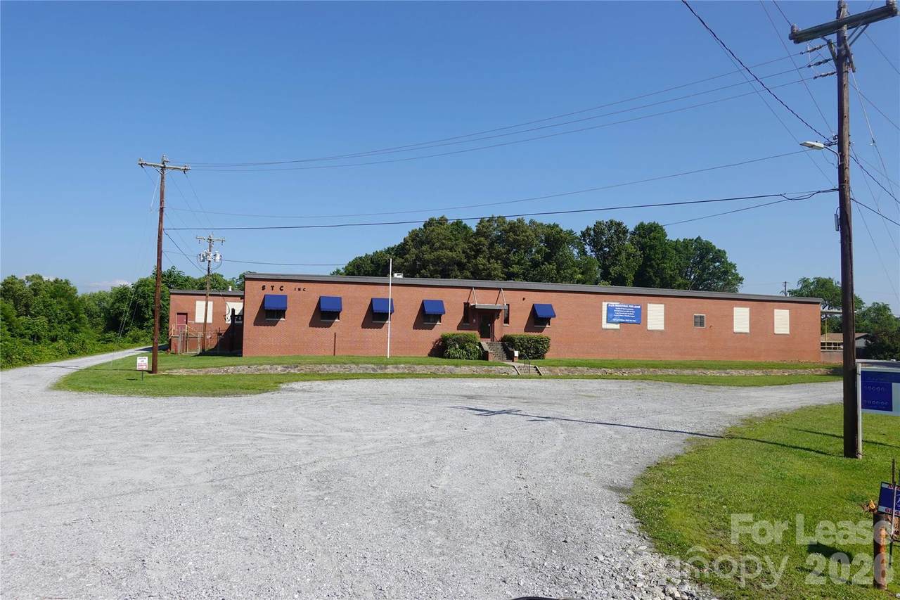 1495 Main Street - Photo 1