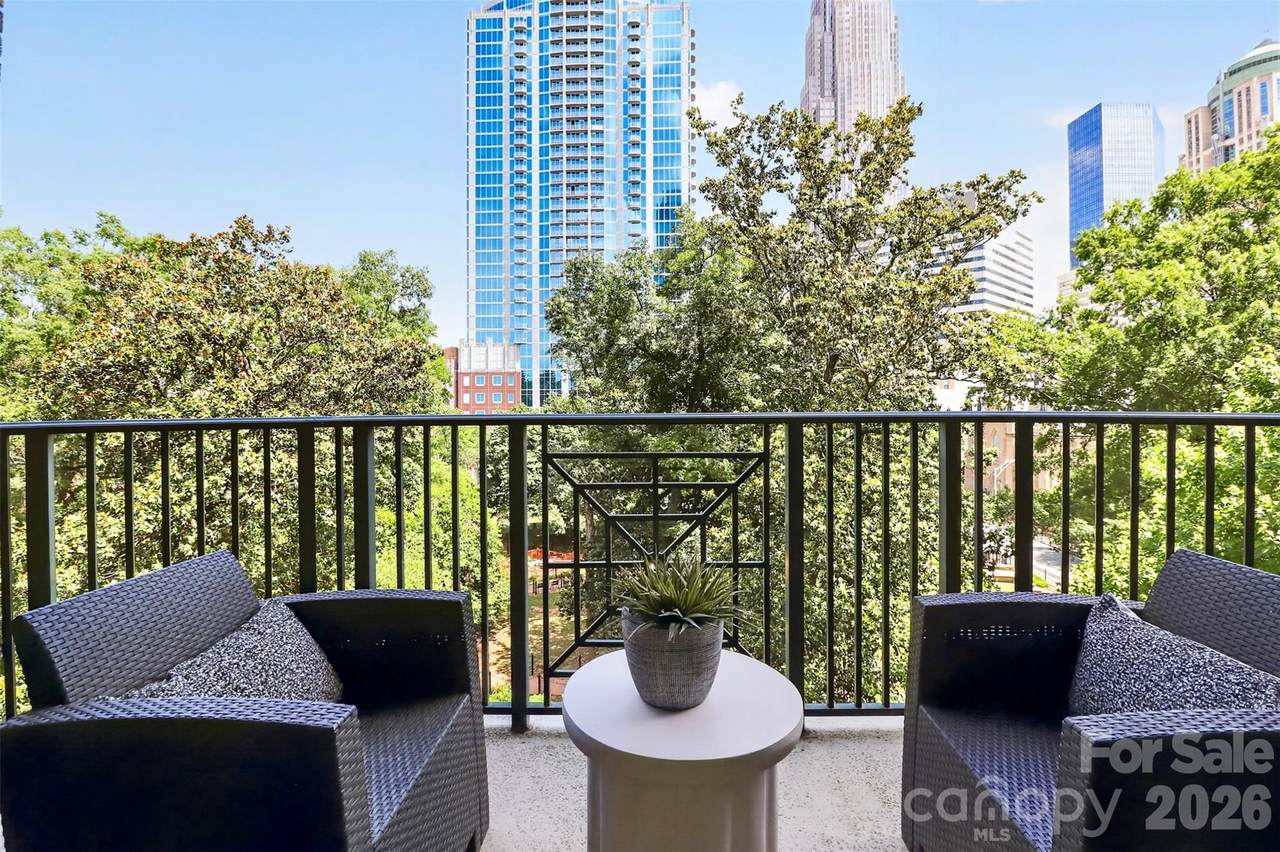 300 5th Street - Photo 1