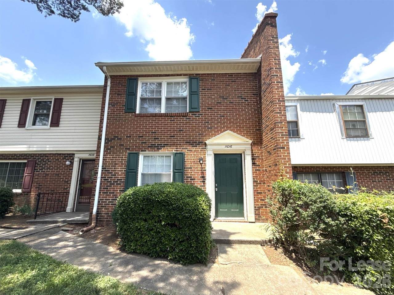 11016 Hunter Trail Lane - Photo 1