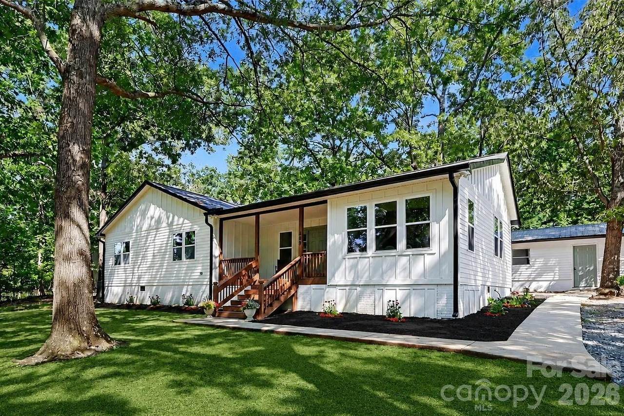408 Birmingham Lane - Photo 1