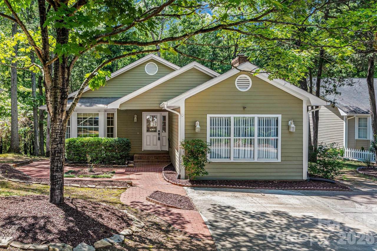 2871 Ashley Arbor - Photo 1
