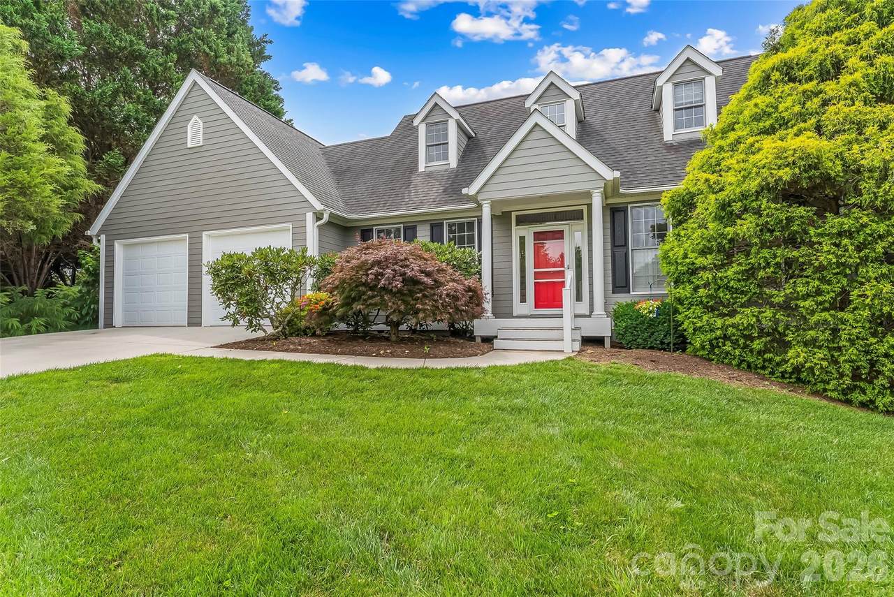 6 Southbrook Drive - Photo 1