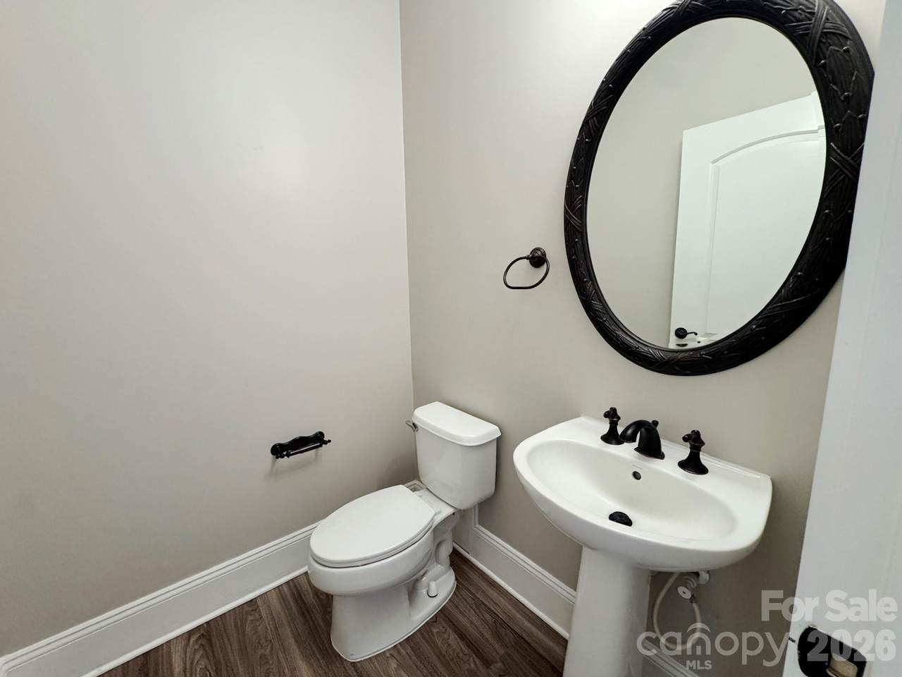 https://bt-photos.global.ssl.fastly.net/cmls/1280_boomver_2_4397129-1.jpg