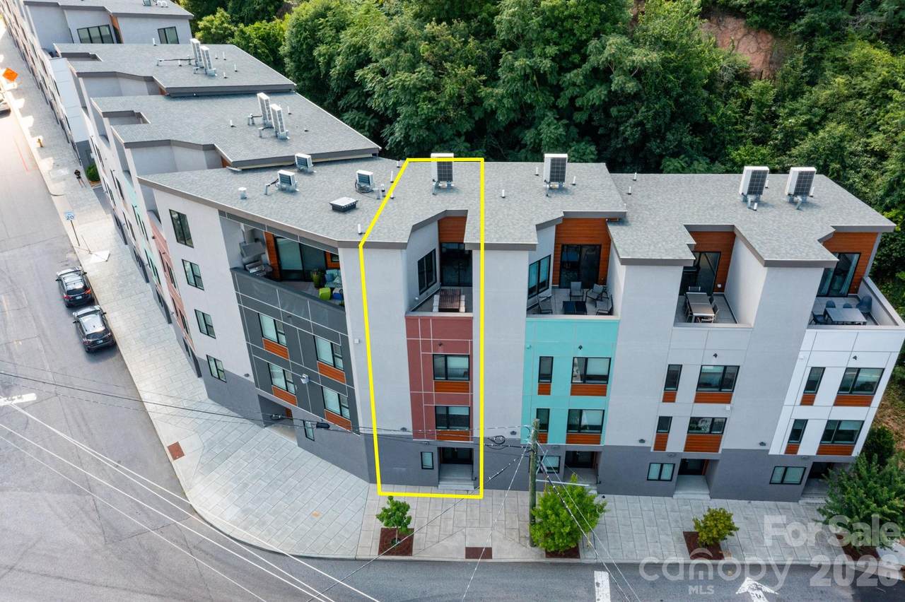 102 Southside Avenue - Photo 1